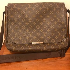 Louis Vuitton messenger bag
